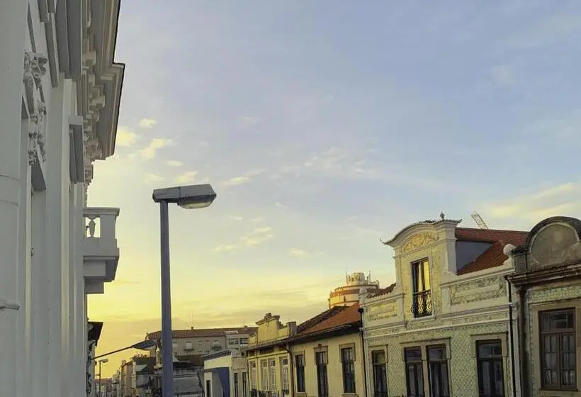 سوئیت با بالکن, Guesthouse Tricana De Aveiro