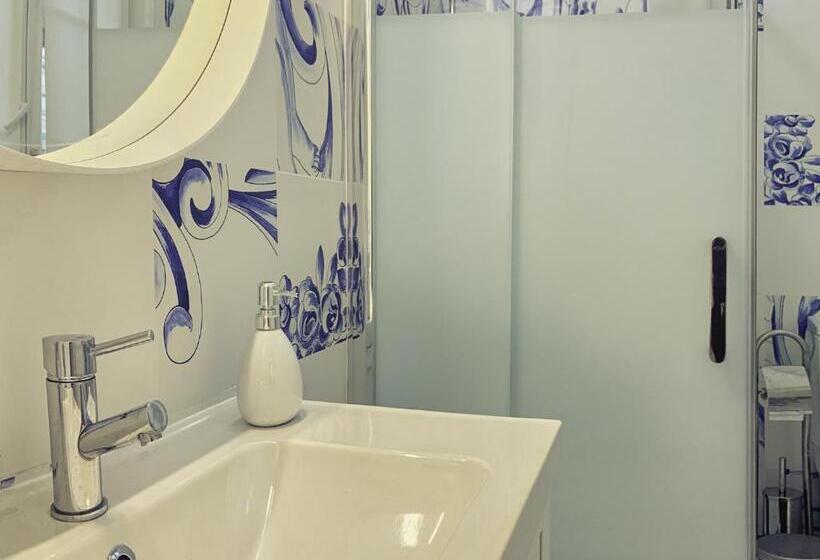 سوئیت با بالکن, Guesthouse Tricana De Aveiro