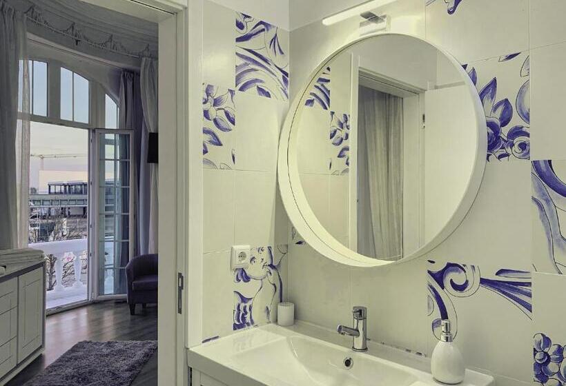 جناح مزوَّد بشرفة, Guesthouse Tricana De Aveiro