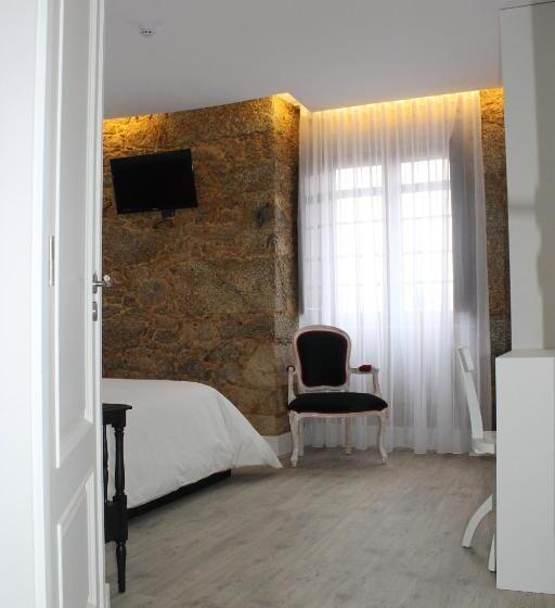 סוויטה עם נוף לנהר, Top Otel