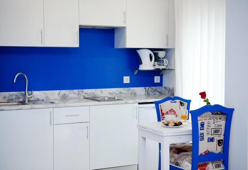 סוויטת ג'וניור, Top Otel