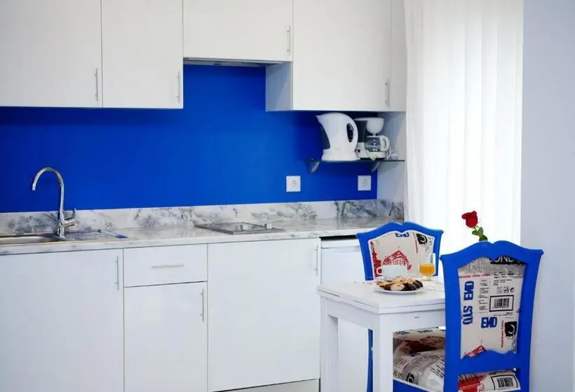 Juniorsviitti, Top Otel