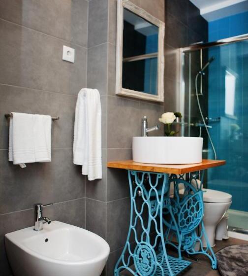 סוויטת ג'וניור, Top Otel