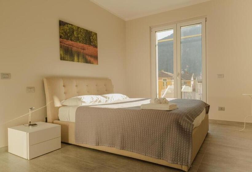 شقة غرفة واحدة, Yachting Residence