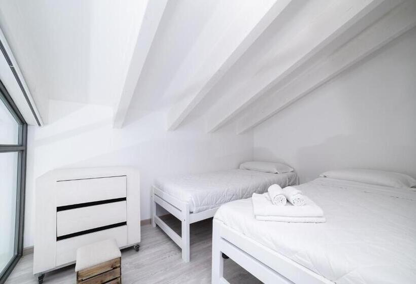 Номер Дюплекс, Yachting Residence