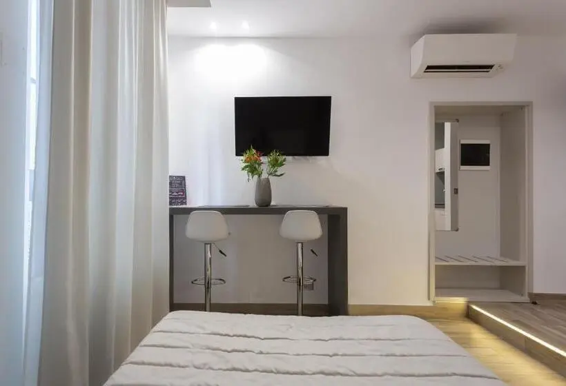 استودیوی استاندارد, Aparthotel Durini