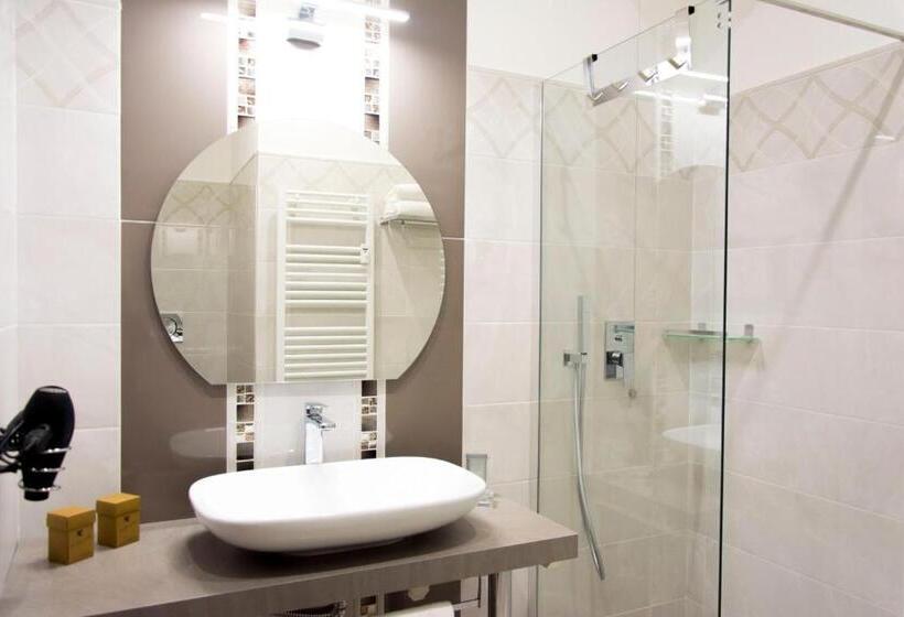 带1个卧室的带阳台的公寓, Aparthotel Durini