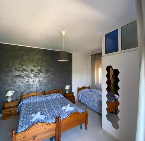 Basic Kolmen Hengen Huone, Agriturismo Colle Maiano