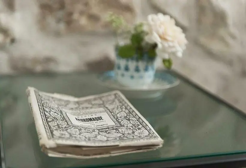 اتاق استاندارد برای معلولان, Relais Casale Valigi