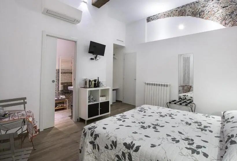 Standard-huone, Marymar