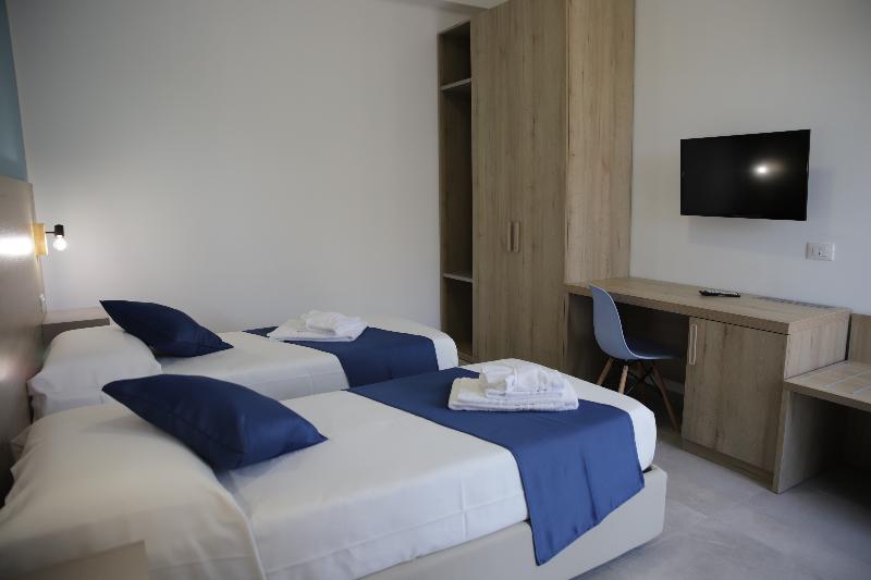 デラックスルーム, Oasi Guzzetta Hotel&case Vacanze