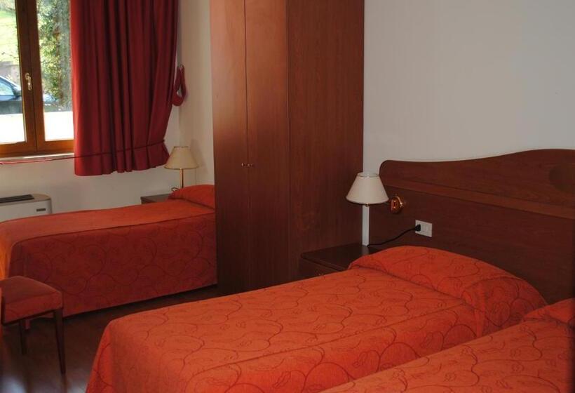 غرفة قياسية ثلاثية, Alloggio Al Ponte