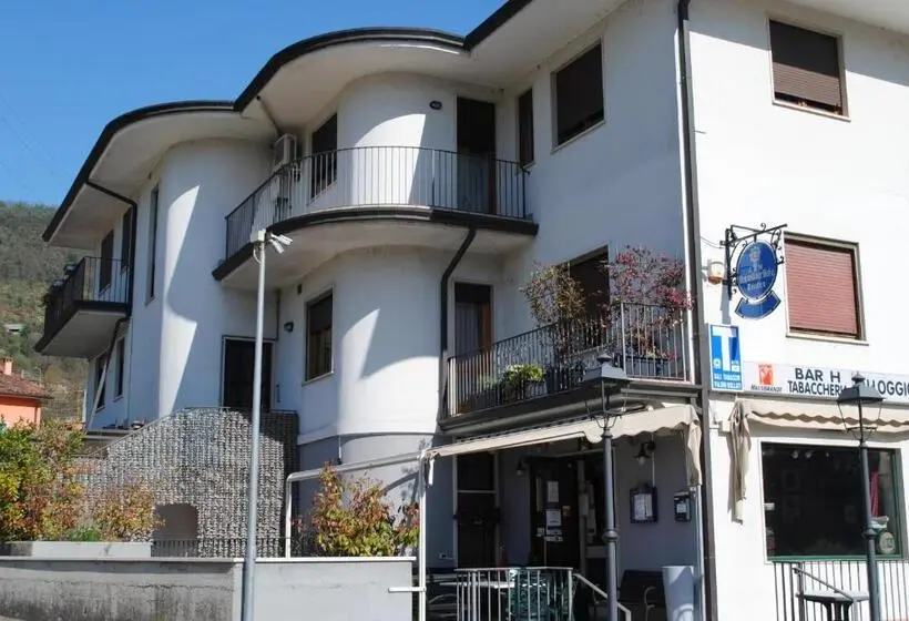 Standard Yhden Hengen Huone, Alloggio Al Ponte