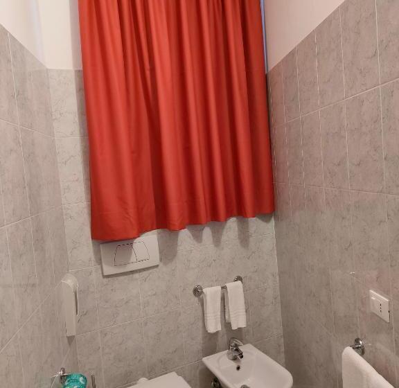 غرفة عائلية, Alloggio Al Ponte