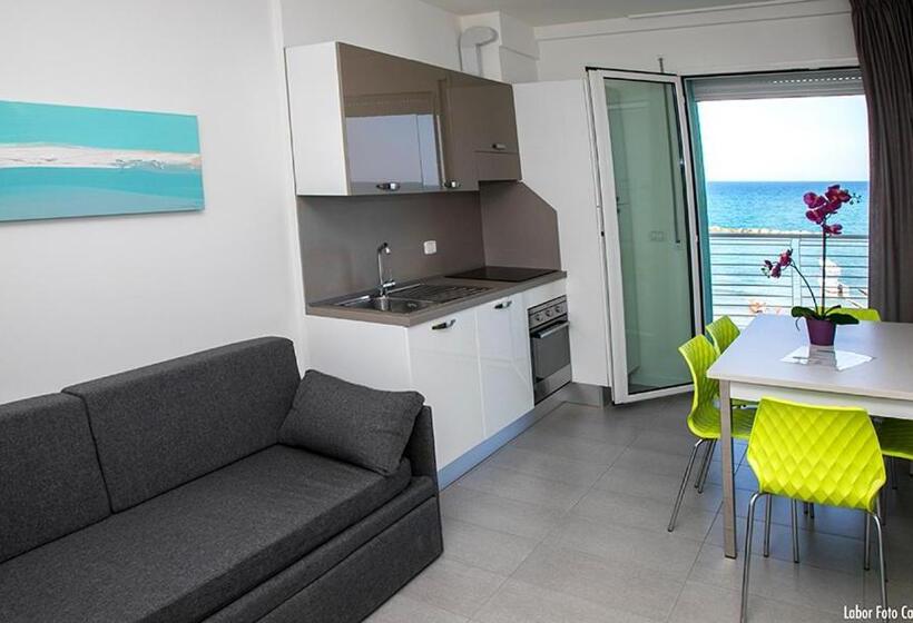 Апартаменты 2 Спальни, Residence Acquasuite