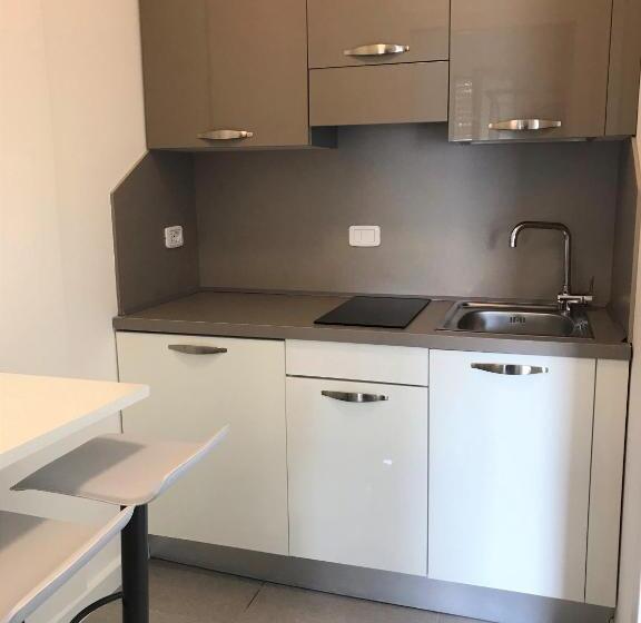 标准工作室, Residence Acquasuite