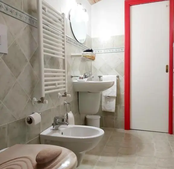 Perhejuniorsviitti, Al Vecchio Corso B&b