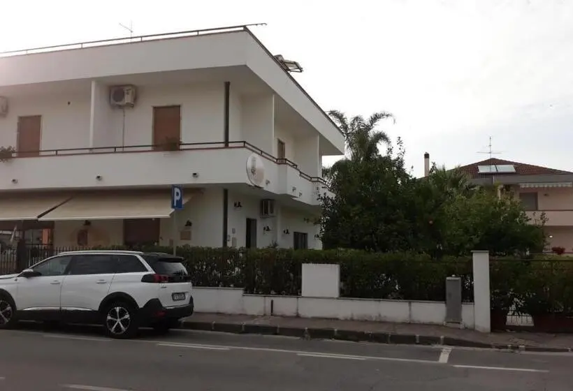 اتاق استاندارد سه نفره, Locanda Ermes