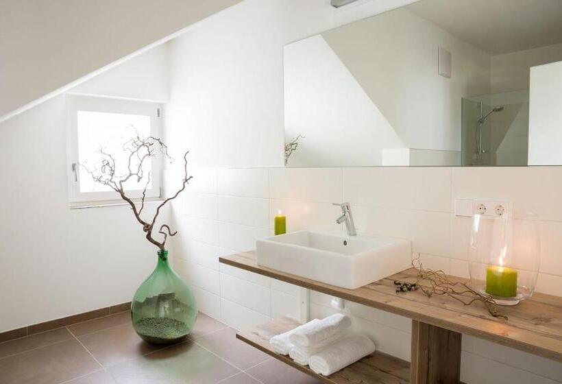 דירת חדר עם טרסה, Ferienwohnungen Hochbrunner