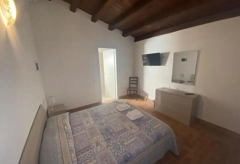 Juniorsviitti Allasnäkymä, Il Borgo Ariccia Resort
