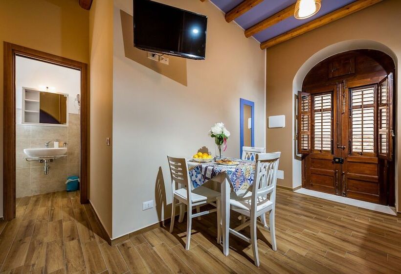 اتاق استاندارد, Antico Canale