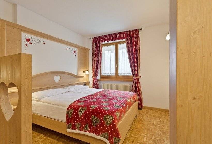 جناح مزوَّد بشرفة, Residence Ronchi