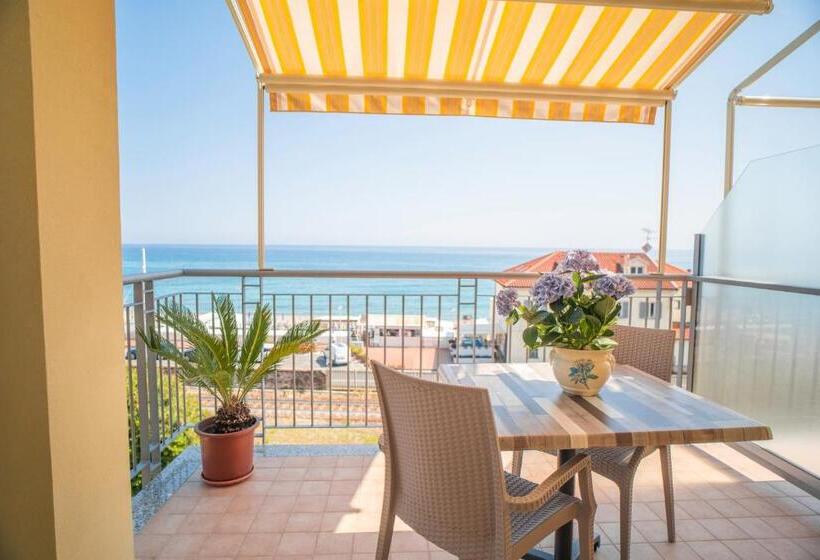 شقة غرفة واحدة مزودة بتراس, Residence Villa Gloria