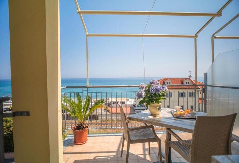 Апартаменты 1 Спальня с Террасой, Residence Villa Gloria
