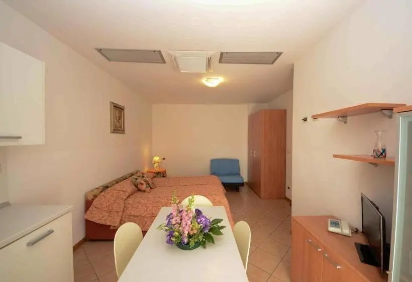 １階の１ベッドルームアパートメント, Residence Villa Gloria