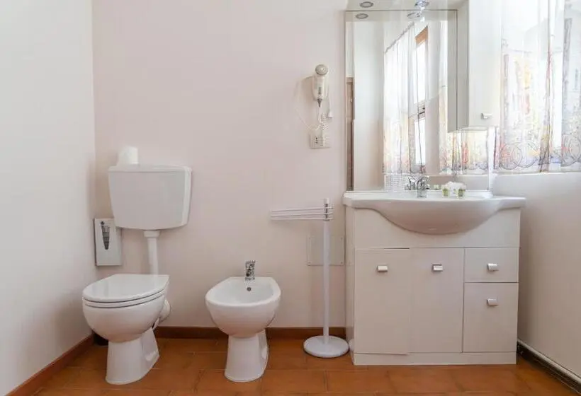 اتاق استاندارد, Bed & Bike Ferrara