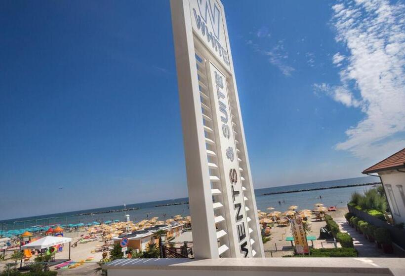 آپارتمان 2 خوابه با چشم‌انداز دریا, White Suite & Apartments