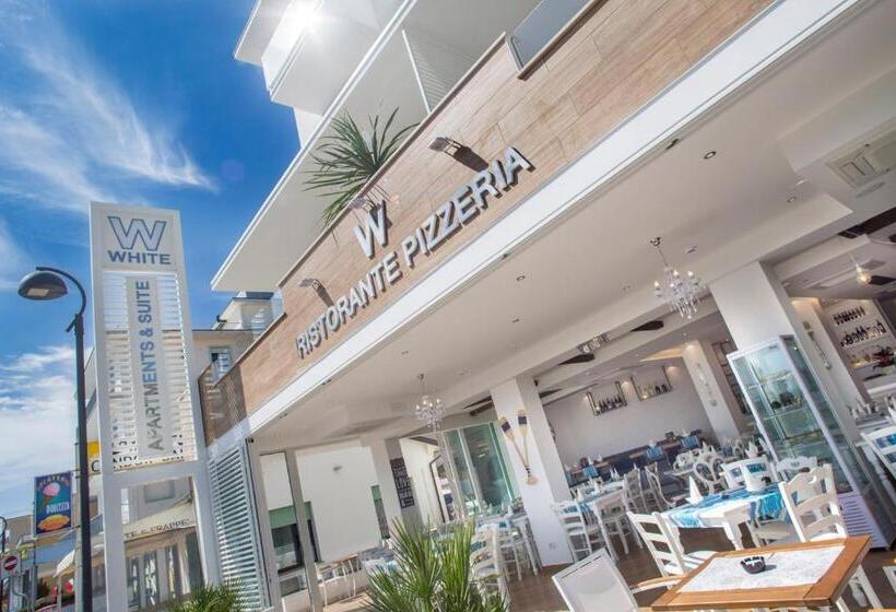 استودیوی استاندارد, White Suite & Apartments