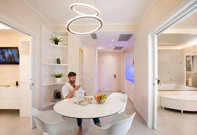 דירת פנטהאוז 1 חדרי שינה, White Suite & Apartments