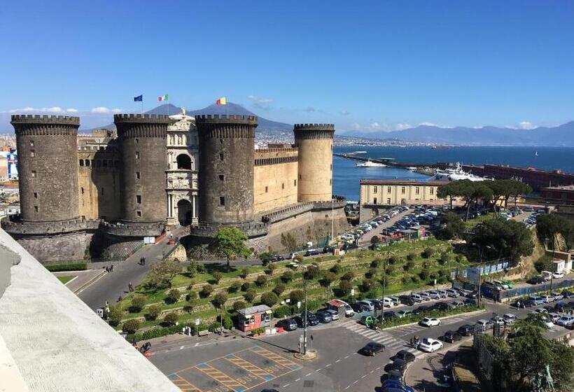 اتاق استاندارد با چشم‌انداز دریا, I Giardini Del Re
