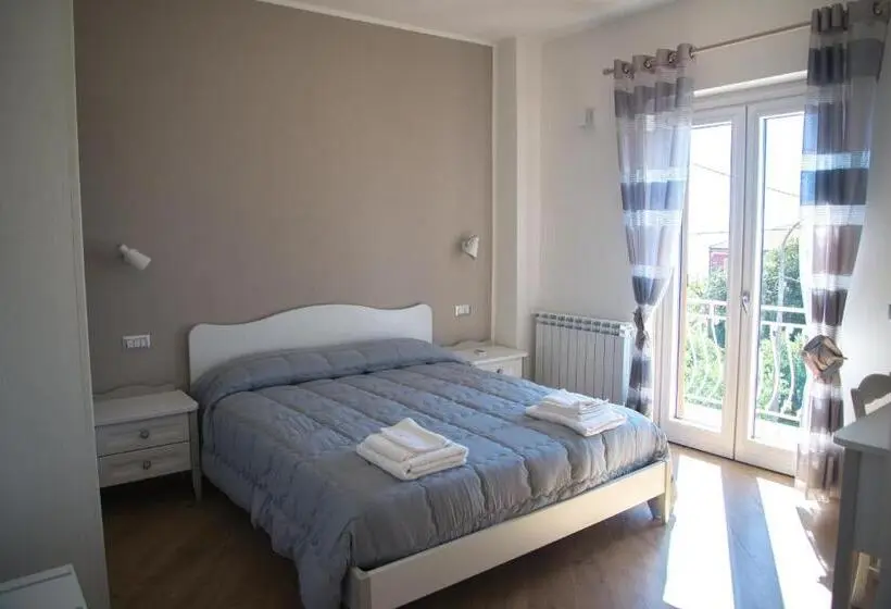 Deluxe-huone Merinäkymä, Villa Caterina Affittacamere