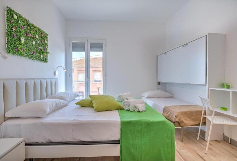 اتاق استاندارد با بالکن و چشمانداز دریا, Villa Vani Guest House