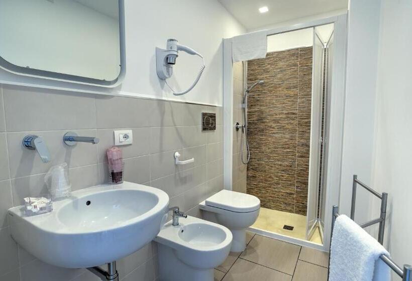 آپارتمان 1 خوابه با چشمانداز استخر, Villa Vani Guest House