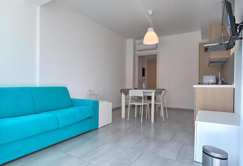 آپارتمان 1 خوابه با چشمانداز استخر, Villa Vani Guest House