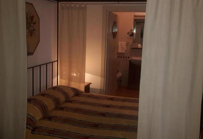 آپارتمان 1 خوابه, Residence Casale Mostacciano