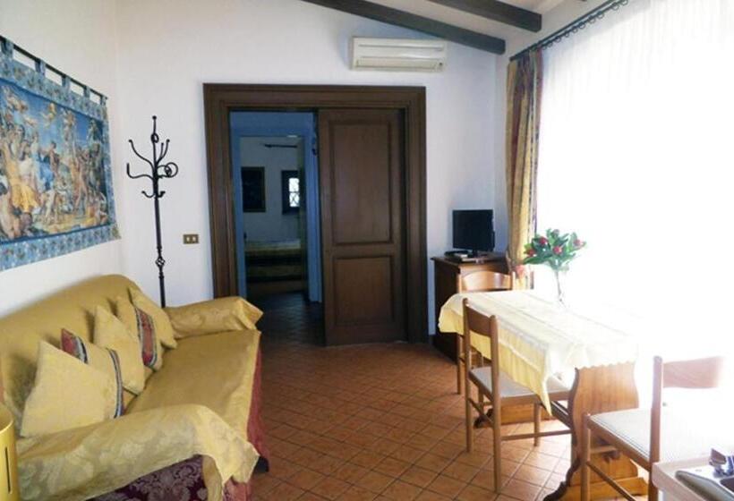 آپارتمان 1 خوابه, Residence Casale Mostacciano