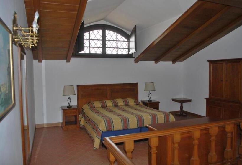 آپارتمان 1 خوابه با تراس, Residence Casale Mostacciano