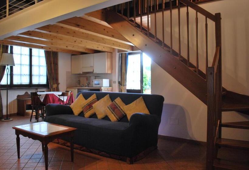 اتاق دوبلکس, Residence Casale Mostacciano