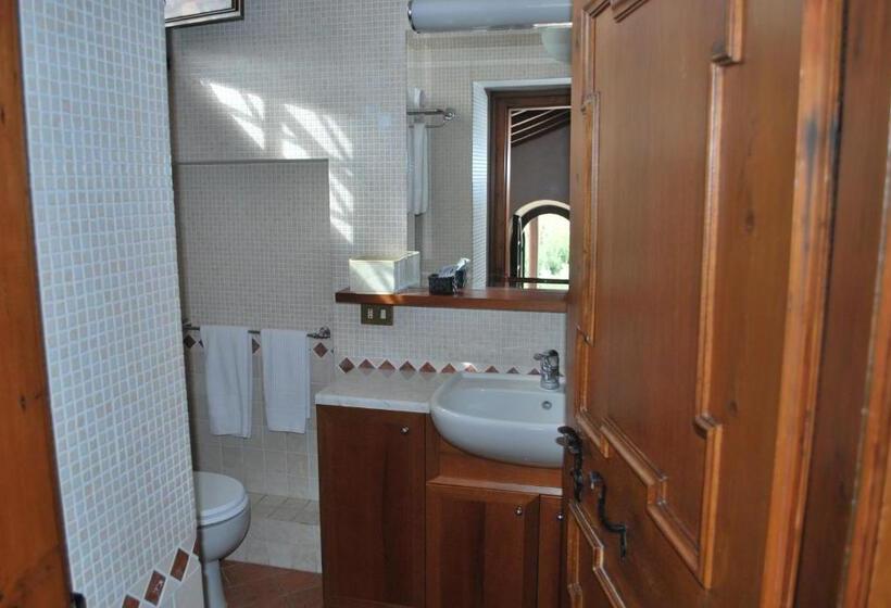 آپارتمان 1 خوابه با تراس, Residence Casale Mostacciano