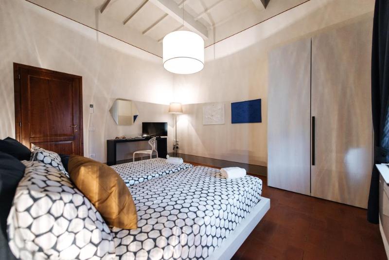 带1个卧室的带阳台的公寓, Residenza Cavour