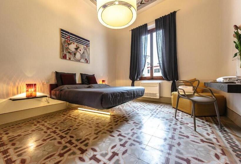 דירה בת חדר שינה 1 עם מרפסת, Residenza Cavour