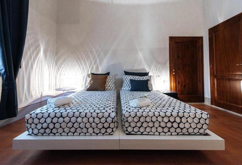 דירת חדר, Residenza Cavour