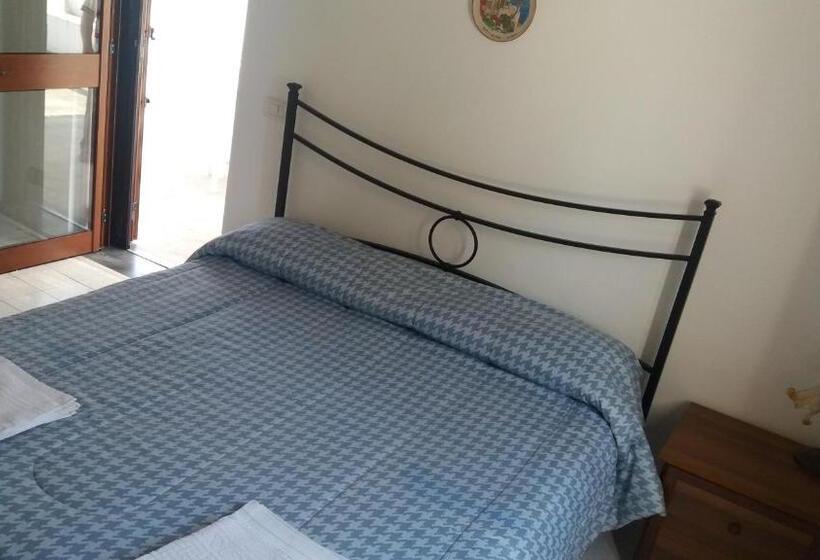 テラス付き１ベッドルームアパートメント, Case La Pergola