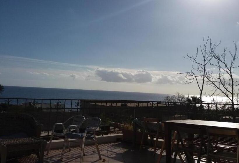 １ベッドルームアパートメント, Case La Pergola