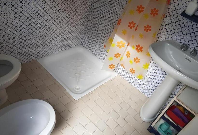 ファミリールーム, Case La Pergola