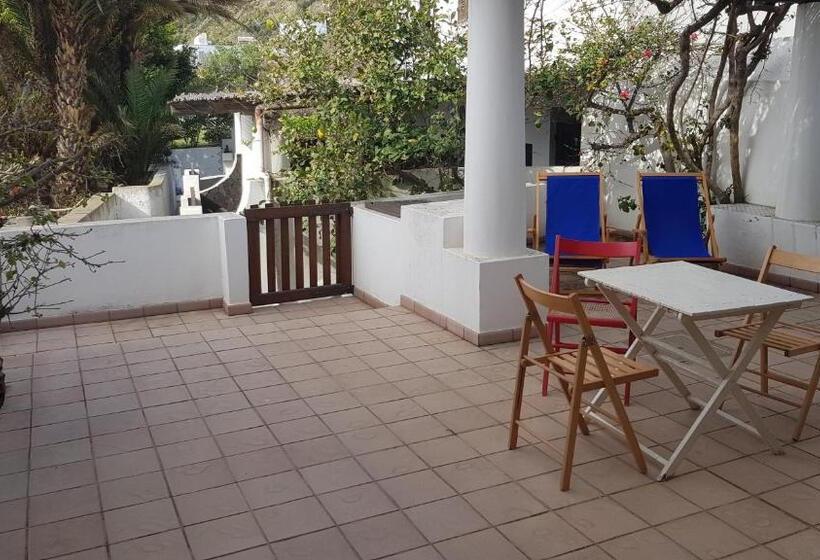 ファミリールーム, Case La Pergola